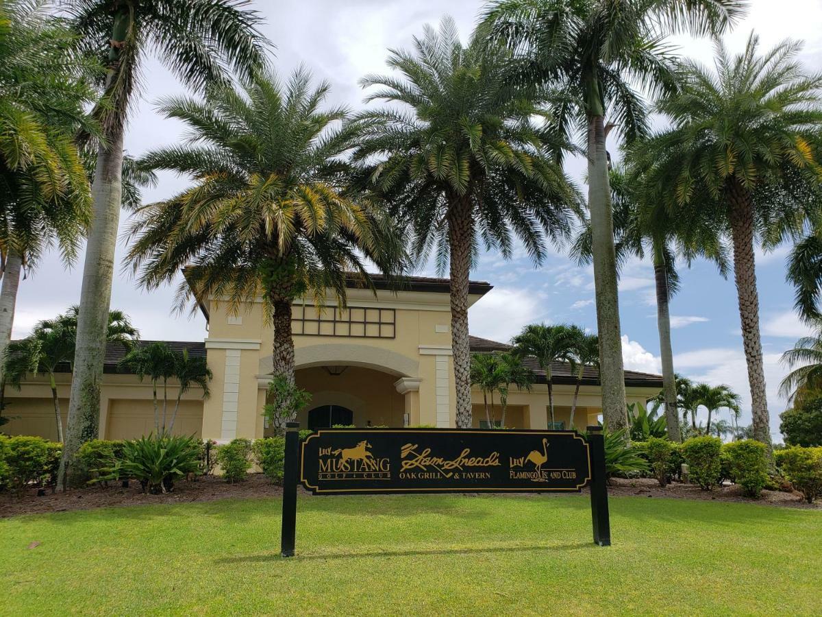 Vacation In Paradise Lely Resort エクステリア 写真